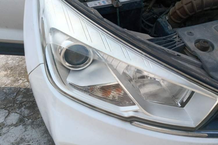 Used Wuling Hongguang S3 2018 1.5L Manual Luxury Model China V Standard Right Front Headlight