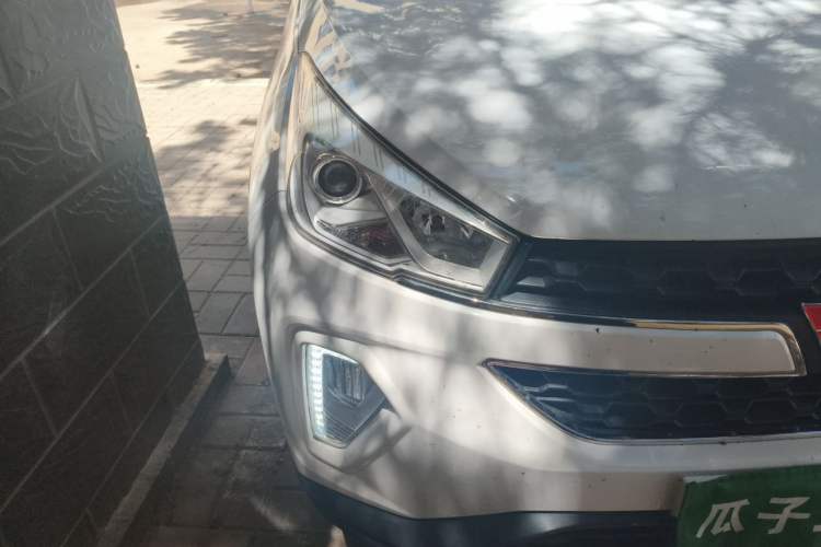 Used Wuling Hongguang S3 2018 1.5L Manual Luxury Model China V Standard Right Front Headlight