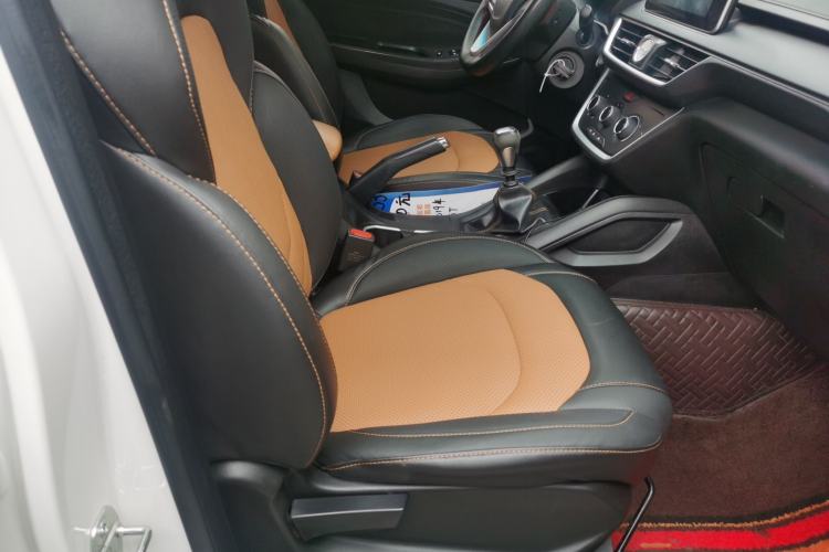 Used Wuling Hongguang S3 2018 1.5T Manual Comfort Model China V Standard Right Front Seat