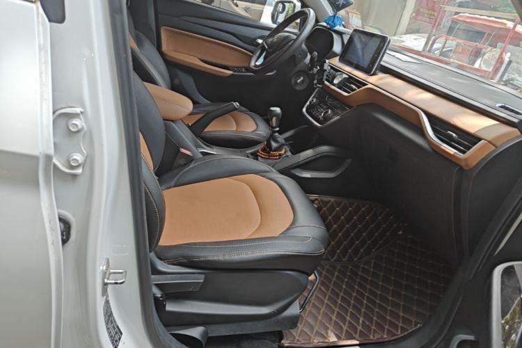 Used Wuling Hongguang S3 2018 1.5L Manual Luxury Model China V Standard Right Front Seat