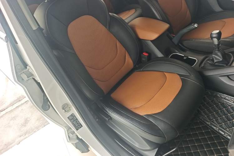 Used Wuling Hongguang S3 2018 1.5L Manual Comfort Model China V Standard Right Front Seat
