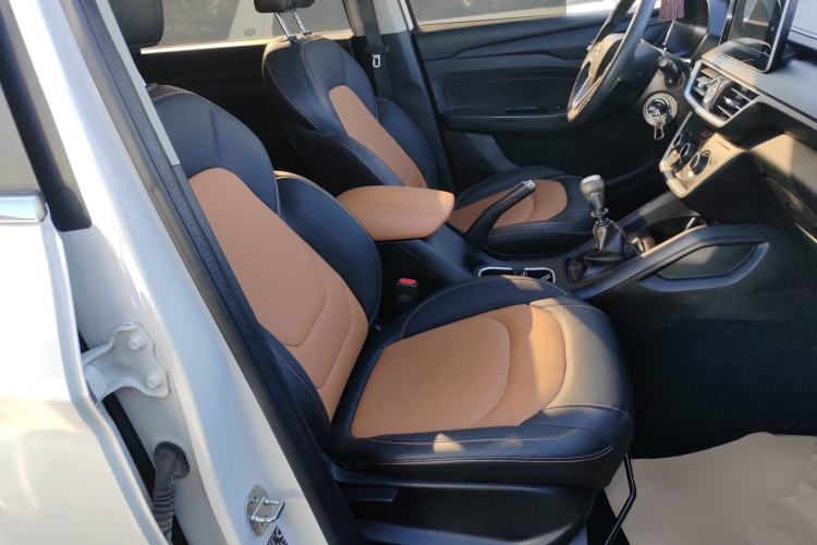 Used Wuling Hongguang S3 2018 1.5L Manual Comfort Model China V Standard Right Front Seat