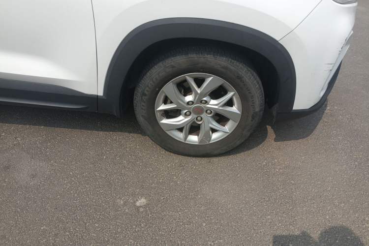 Used Wuling Hongguang S3 2018 1.5L Manual Luxury Model China V Standard Right Front Wheel Hub