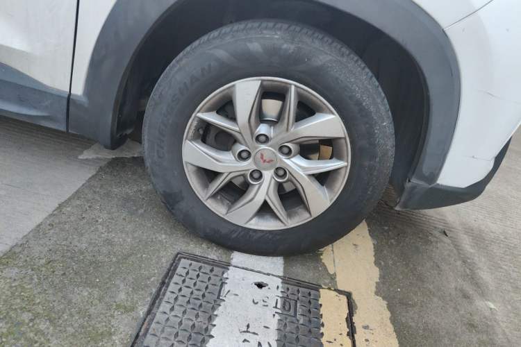 Used Wuling Hongguang S3 2018 1.5L Manual Luxury Model China V Standard Right Front Wheel Hub