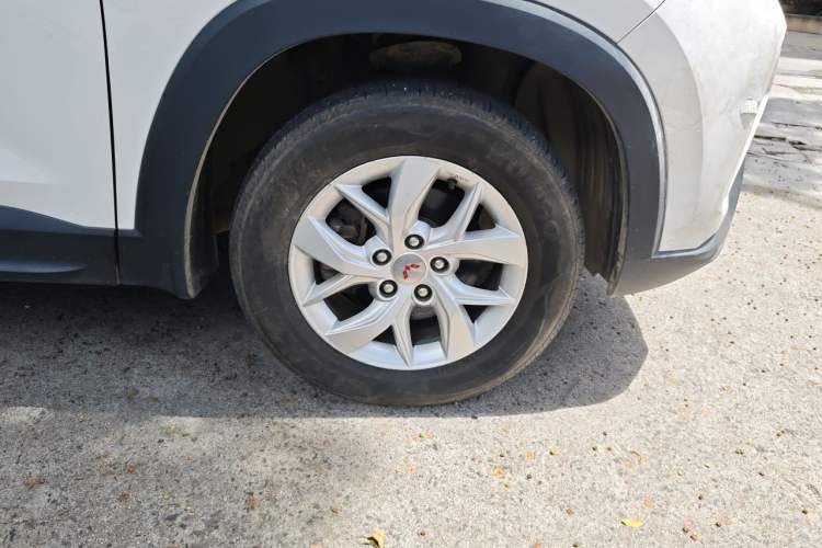 Used Wuling Hongguang S3 2018 1.5L Manual Luxury Model China V Standard Right Front Wheel Hub