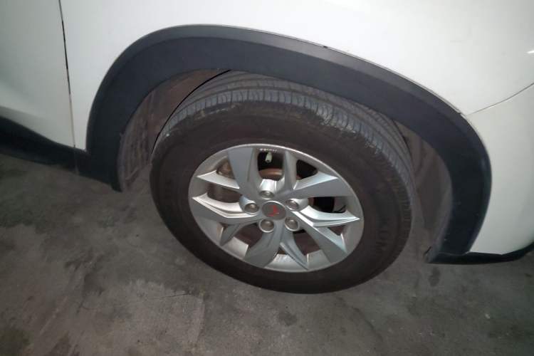 Used Wuling Hongguang S3 2018 1.5L Manual Luxury Model China V Standard Right Front Wheel Hub