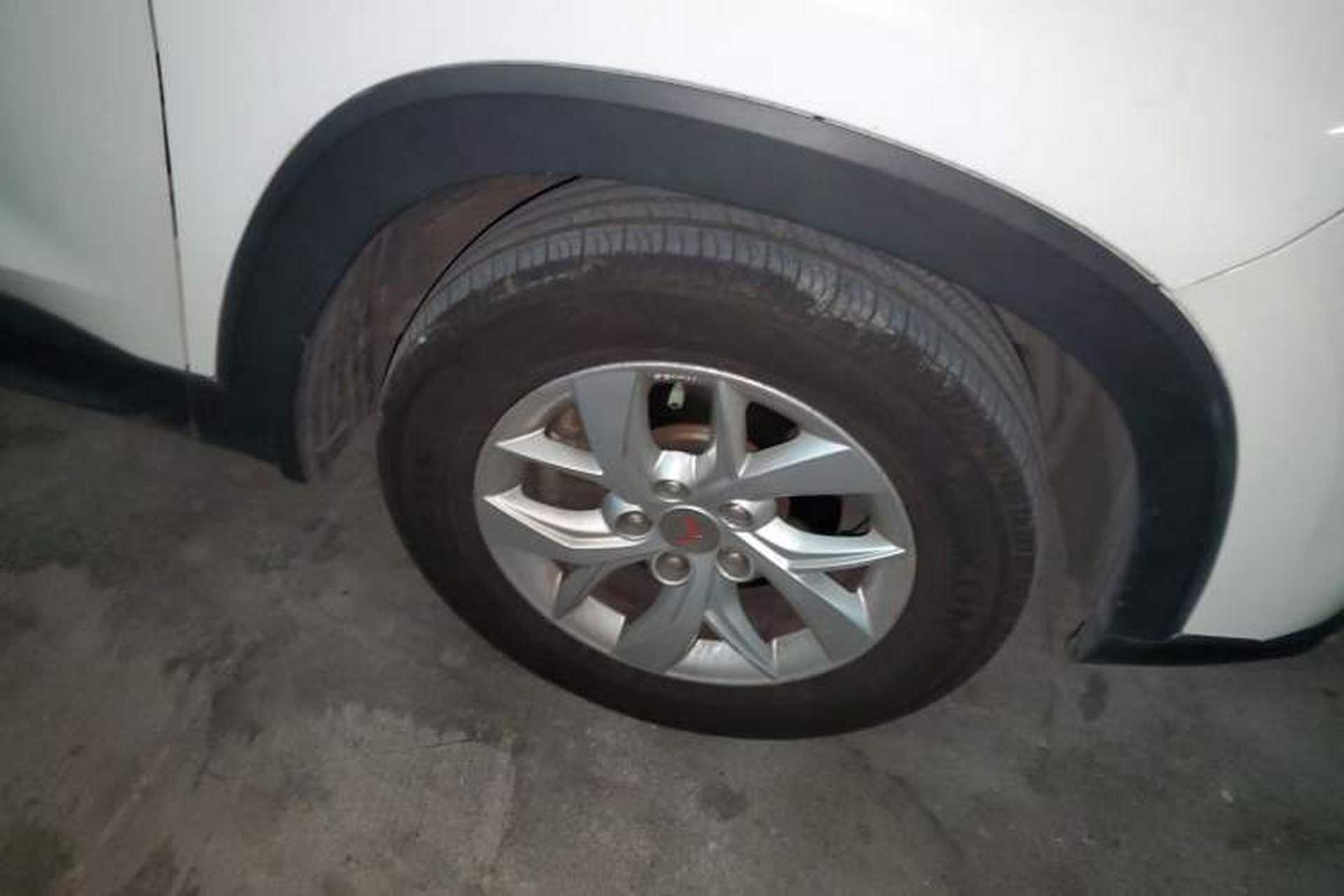 Used Wuling Hongguang S3 2018 1.5L Manual Luxury Model China V Standard Right Front Wheel Hub