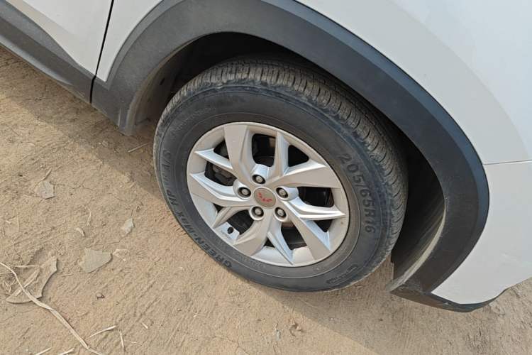 Used Wuling Hongguang S3 2018 1.5L Manual Luxury Model China V Standard Right Front Wheel Hub