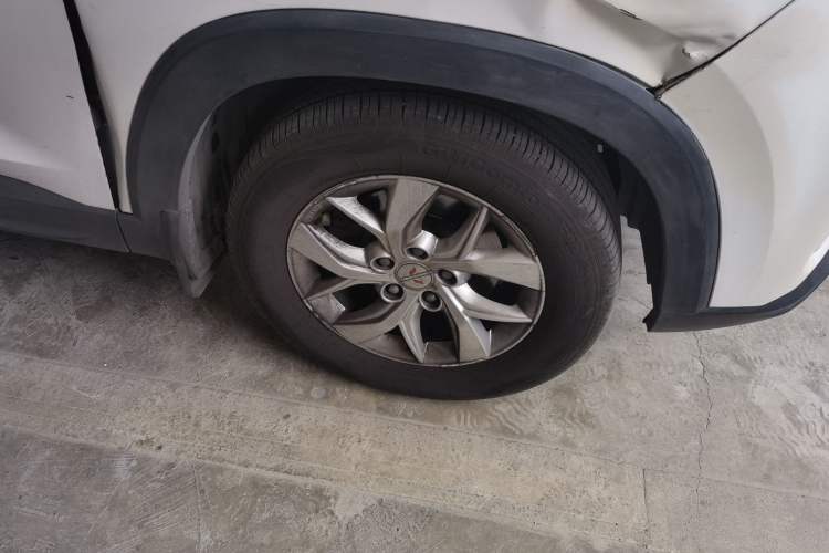 Used Wuling Hongguang S3 2018 1.5L Manual Luxury Model China V Standard Right Front Wheel Hub