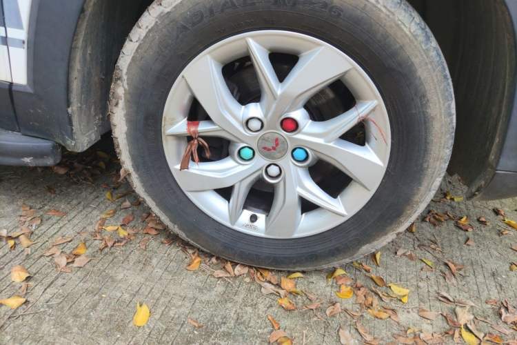 Used Wuling Hongguang S3 2018 1.5L Manual Luxury Model China V Standard Right Front Wheel Hub