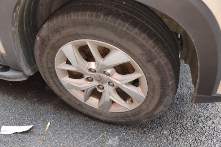 Used Wuling Hongguang S3 2018 1.5L Manual Comfort Model China V Standard Right Front Wheel Hub