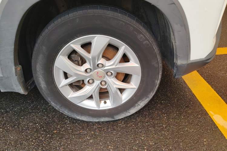 Used Wuling Hongguang S3 2018 1.5L Manual Luxury Model China V Standard Right Front Wheel Hub