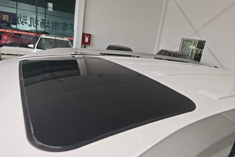 Used Wuling Hongguang S3 2018 1.5L Manual Luxury Model China V Standard Roof