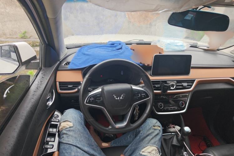 Used Wuling Hongguang S3 2018 1.5L Manual Luxury Model China V Standard Steering Wheel