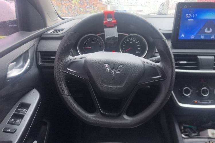 Used Wuling Hongguang S3 2018 1.5L Manual Standard Version China V Standard Steering Wheel