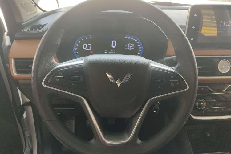 Used Wuling Hongguang S3 2018 1.5L Manual Luxury Model China V Standard Steering Wheel