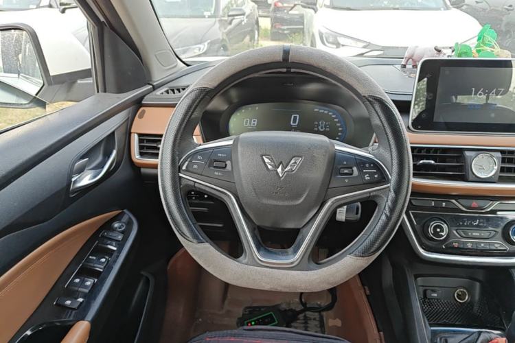 Used Wuling Hongguang S3 2018 1.5L Manual Luxury Model China V Standard Steering Wheel