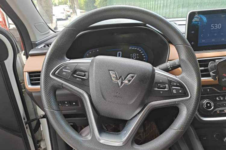 Used Wuling Hongguang S3 2018 1.5L Manual Luxury Model China V Standard Steering Wheel