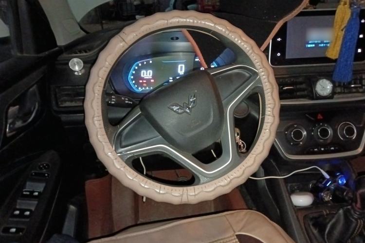 Used Wuling Hongguang S3 2018 1.5L Manual Comfort Model China V Standard Steering Wheel