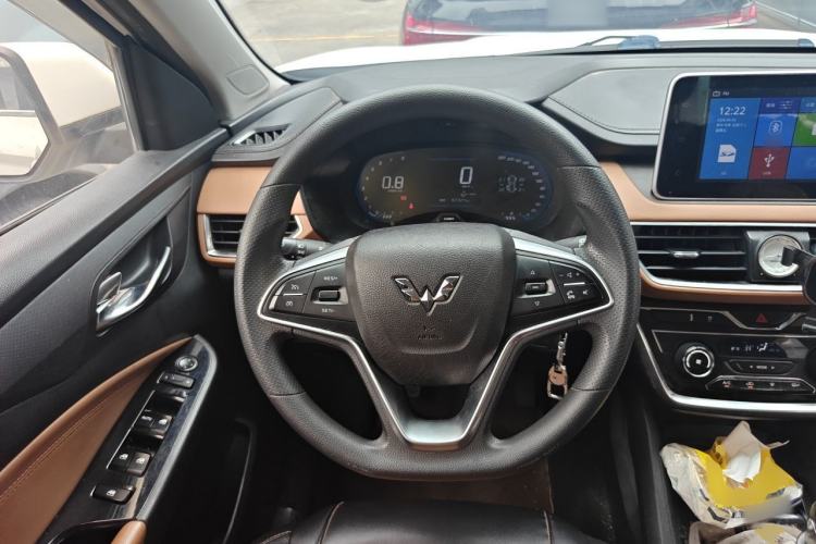 Used Wuling Hongguang S3 2018 1.5L Manual Luxury Model China V Standard Steering Wheel