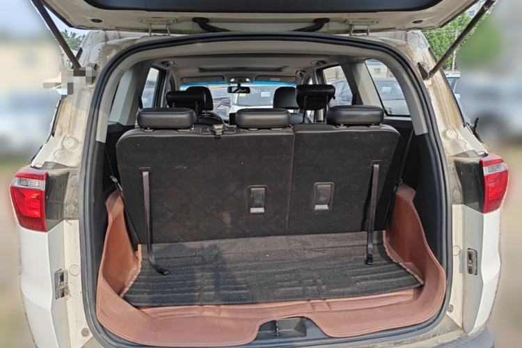 Used Wuling Hongguang S3 2018 1.5L Manual Luxury Model China V Standard Trunk