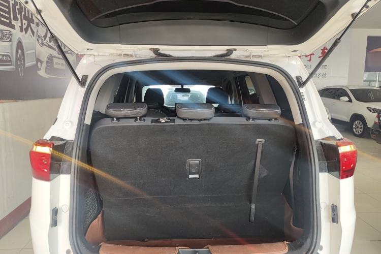 Used Wuling Hongguang S3 2018 1.5L Manual Standard Version China V Standard Trunk