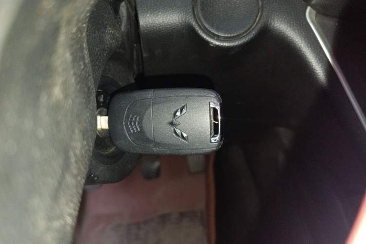 Used Wuling Hongguang S3 2018 1.5L Manual Comfort Model China V Standard Vehicle Key