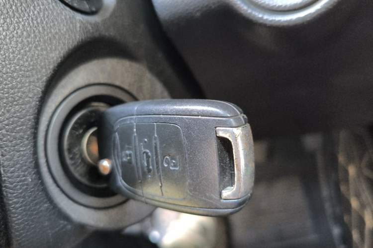 Used Wuling Hongguang S3 2018 1.5L Manual Luxury Model China V Standard Vehicle Key