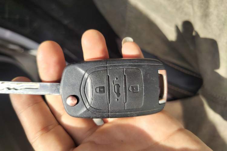 Used Wuling Hongguang S3 2018 1.5L Manual Luxury Model China V Standard Vehicle Key