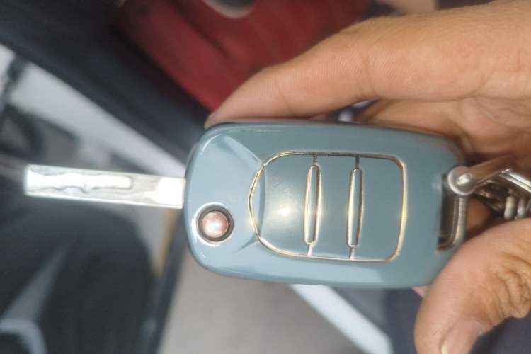 Used Wuling Hongguang S3 2018 1.5L Manual Comfort Model China V Standard Vehicle Key