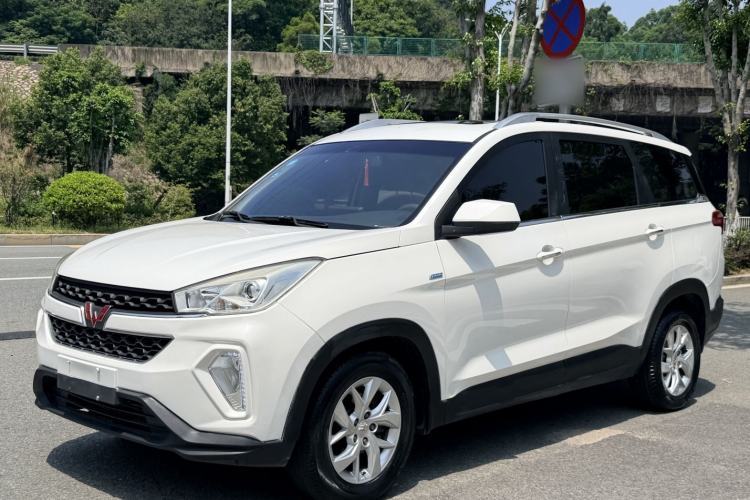 Used Wuling Hongguang S3 2018 1.5T Manual Luxury Model China V Standard Guazi used car, China used car export, Used car for sale, Used  cars, Cheapest cars for sale