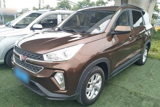 Used Wuling Hongguang S3 2019 1.5L Manual Comfort Model China VI Standard