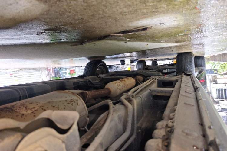 Used Wuling Hongguang S3 2019 1.5L Manual Comfort Model China VI Standard Chassis Rear Left