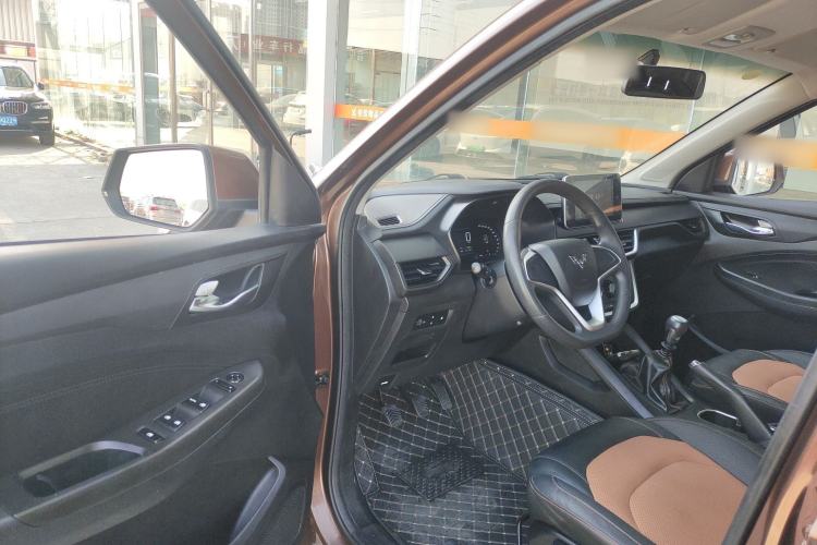 Used Wuling Hongguang S3 2019 1.5T Manual Comfort Edition China VI Standard Driver Seat