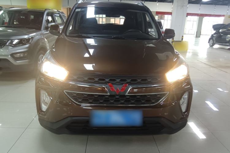 Used Wuling Hongguang S3 2019 1.5L Manual Luxury Model China VI Standard Exterior 1