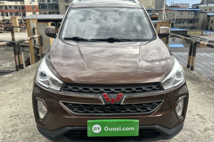 Used Wuling Hongguang S3 2019 1.5L Manual Luxury Model China VI Standard Exterior 1