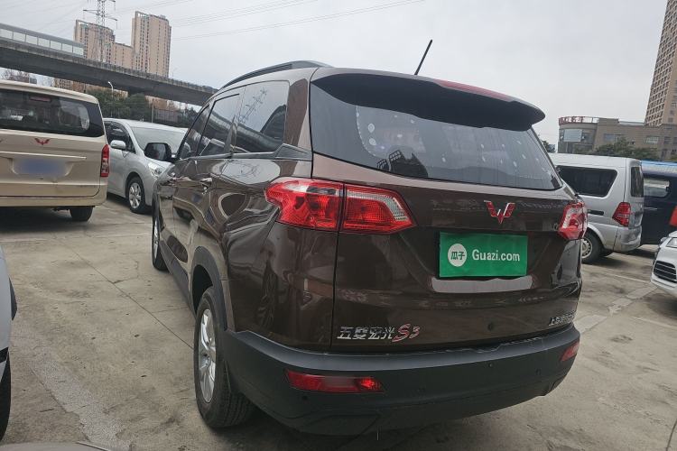 Used Wuling Hongguang S3 2019 1.5L Manual Standard Version China VI Standard Exterior 2