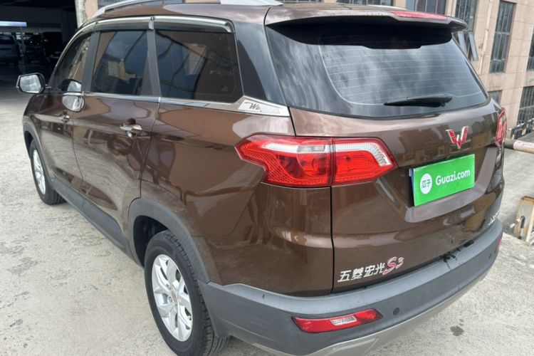 Used Wuling Hongguang S3 2019 1.5L Manual Luxury Model China VI Standard Exterior 3