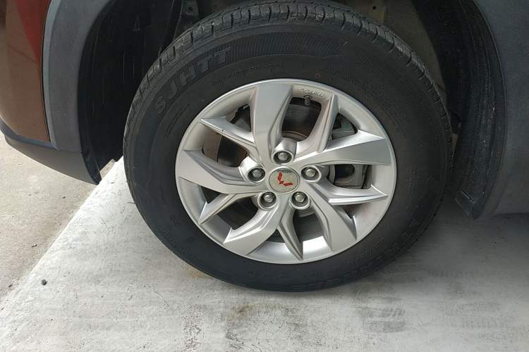 Used Wuling Hongguang S3 2019 1.5L Manual Standard Version China VI Standard Exterior 3