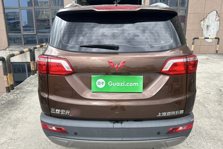 Used Wuling Hongguang S3 2019 1.5L Manual Luxury Model China VI Standard Exterior 4