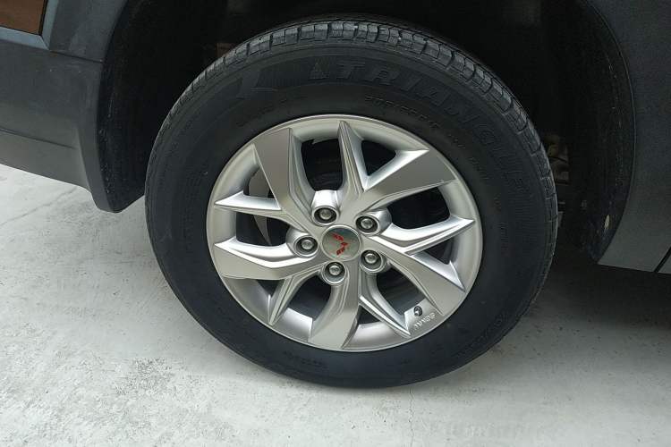 Used Wuling Hongguang S3 2019 1.5L Manual Standard Version China VI Standard Exterior 4