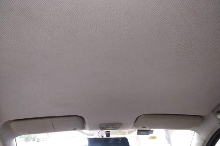 Used Wuling Hongguang S3 2019 1.5L Manual Standard Version China VI Standard Headliner