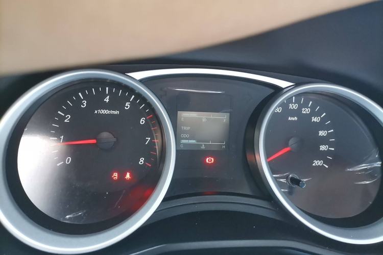 Used Wuling Hongguang S3 2019 1.5L Manual Standard Version China VI Standard Instrument Cluster