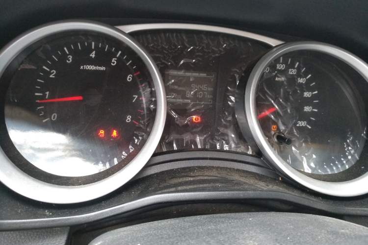Used Wuling Hongguang S3 2019 1.5L Manual Standard Version China VI Standard Instrument Cluster