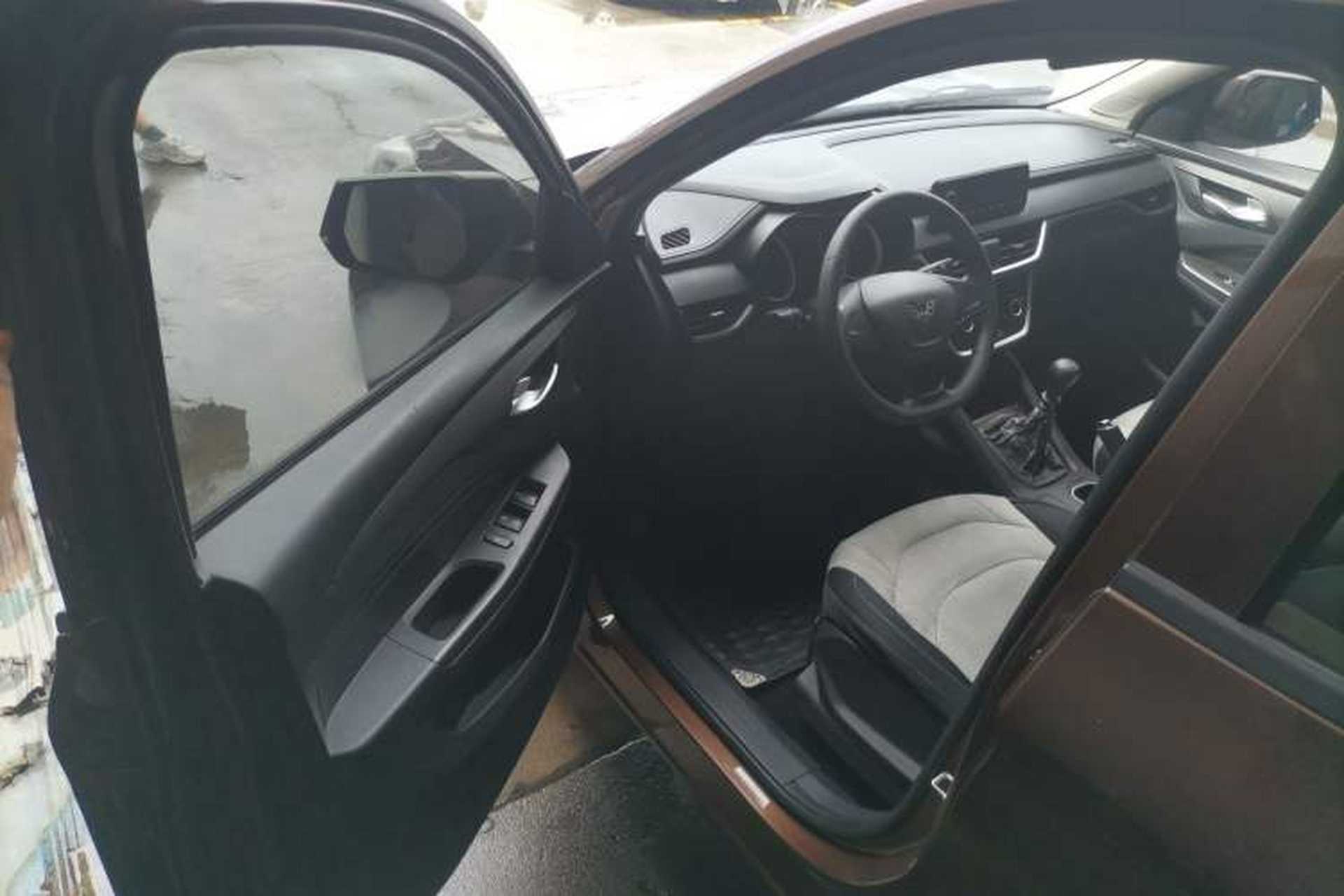 Used Wuling Hongguang S3 2019 1.5L Manual Standard Version China VI Standard Interior 3