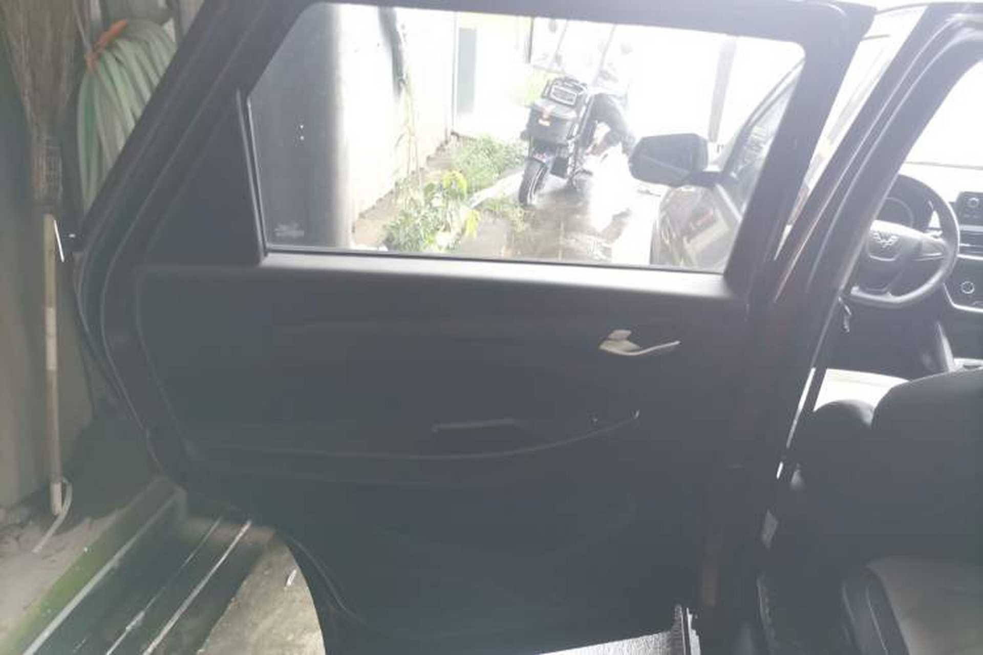 Used Wuling Hongguang S3 2019 1.5L Manual Standard Version China VI Standard Interior 8