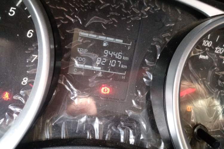 Used Wuling Hongguang S3 2019 1.5L Manual Standard Version China VI Standard Odometer Close Up