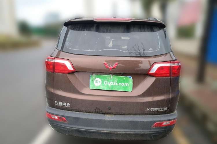 Used Wuling Hongguang S3 2019 1.5L Manual Standard Version China VI Standard Rear