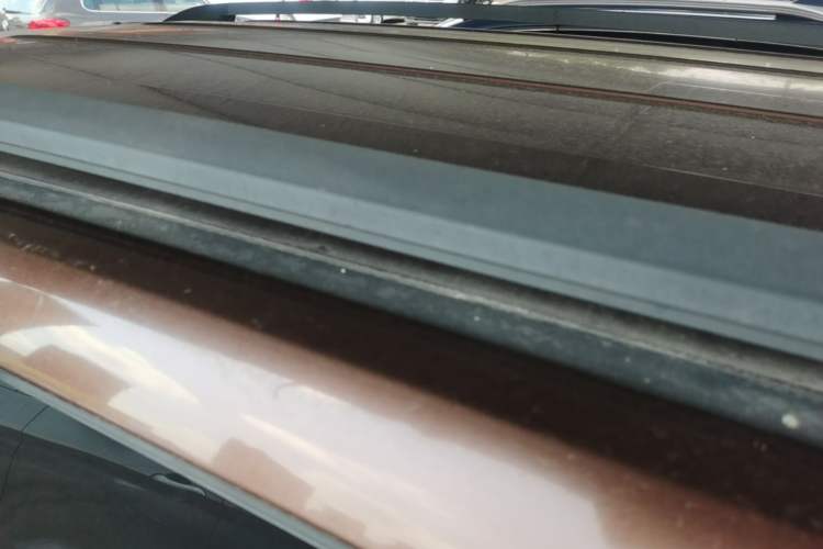 Used Wuling Hongguang S3 2019 1.5L Manual Comfort Model China VI Standard Roof