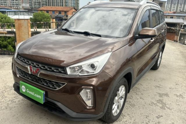 Used Wuling Hongguang S3 2019 1.5L Manual Luxury Model China VI Standard